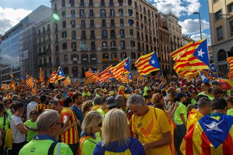 Barcelona Catalonia Spain September 11 2017 People On Street