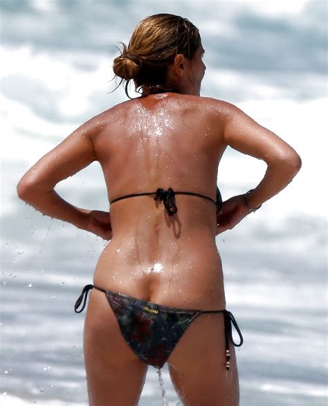 Heidi Klum Bikini Nip Slip 10 Pics Xhamster