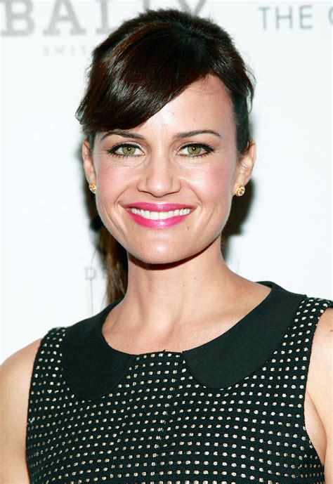 Carla Gugino Joins New Girl In Fifty Shades Esque Role Tv Guide