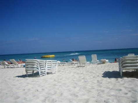 Beaches Right Outside Your Door Picture Of Grand Lucayan Bahamas