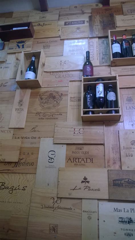 Wall Covered With Wine Boxes Diy Wine Box Wall Coverings Wine