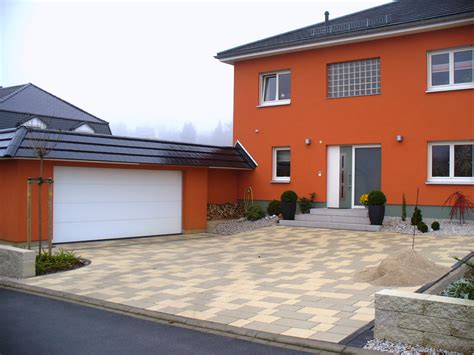 de published einfamilienhaus mit markanter attika für ein individuelles design. Garagen Passend Zum Haus! | Carport Scherzer