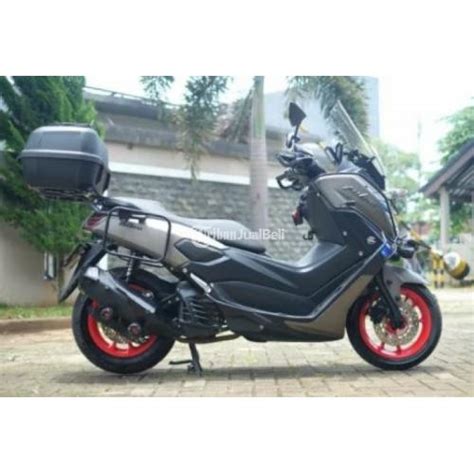 Honda beat tampil dengan desain yang lebih dinamis dan memancarkan kesan jalanan yang estetis. Modifikasi Scoopy Pake Box - OPREK MOTOR