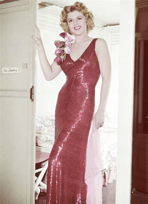 Angela Lansbury Celebrates 96th Birthday As Fans Unearth Stunning Photos Still A Hottie I