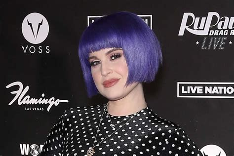 2023 Pregnant Kelly Osbourne She Celebrates A Year Of Abstinence From Alcohol