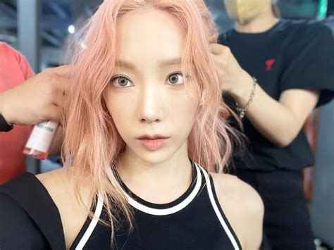 Girls Generation S Taeyeon Reveals The Touching Personal Reason Why She Posts On Social Media