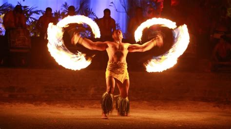 Fire Knife Dancers Head To Hawaii For Championship Juggling Los