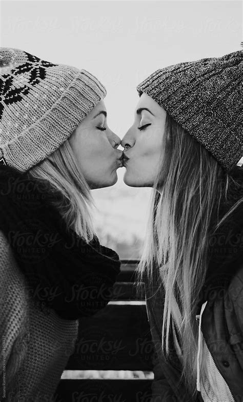 Two Women Kissing By Stocksy Contributor Susana Ram Rez Stocksy