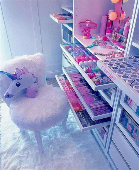 Top 25 Beautiful Unicorn Room Decoration Ideas To Have An