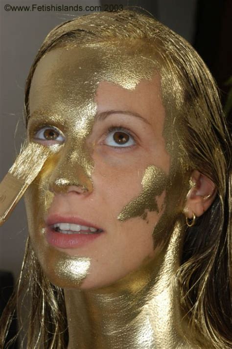 Body Painting Gold