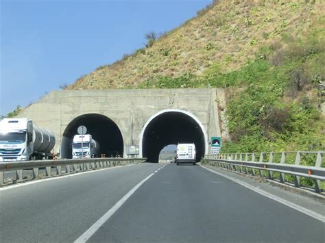 tunnel de pentimele reggio di calabria 1974 structurae