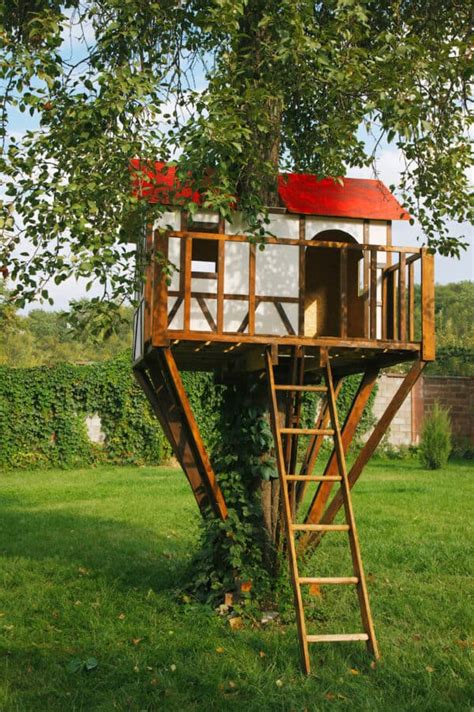 50 Kids Treehouse Designs