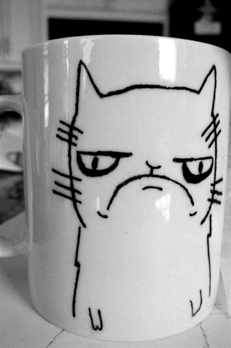 Grumpy Cat By Itshilaryous34 On Deviantart Grumpy Cat Grumpy Cats