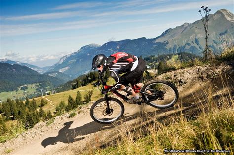 Station de montagne ski & bike au cœur des portes du soleil ☀️⛰ share the love with #madeinlesgets www.lesgets.com. Les Gets Bike Park Media / WorldBikeParks