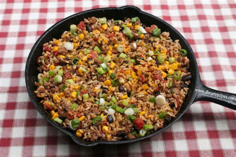 Quick And Easy Tex Mex Ground Beef Skillet Dinner In Under 30 Minutes