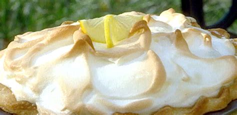 Paula deen lemon meringue pie recipe. Lemon Meringue Pie by Paula Deen | Lemon meringue pie ...