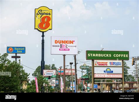 Augusta Georgia,many tall pole signs,roadside advertising businesses