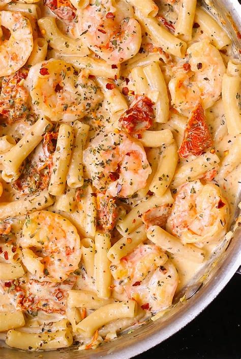 Shrimp Pasta With Mozzarella Cheese Sauce Tasty And Easy