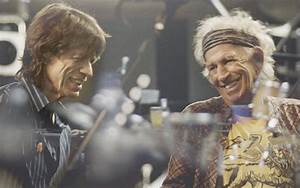 Rolling Stones Mit Zehntem Nummer Eins Album In Den Charts Offizielle