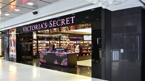 Victorias Secret Is Permanently Closing 250 Stores