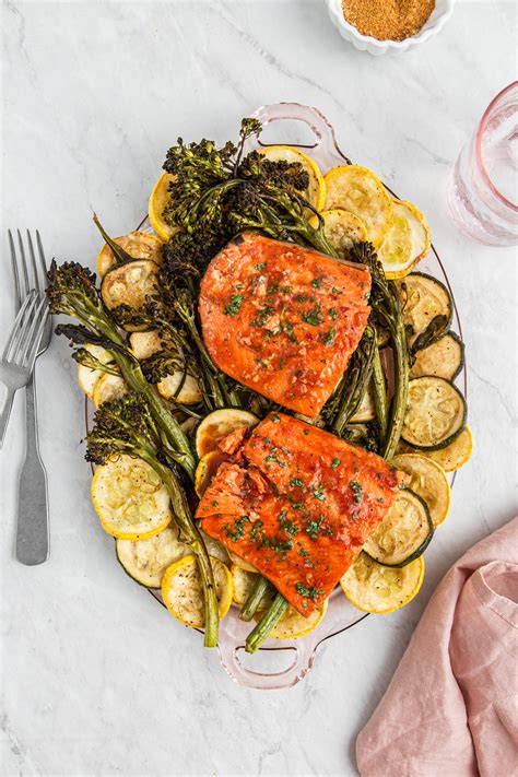 Baked Salmon In Foil With Roasted Vegetables Natteats