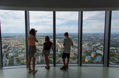 Już Ponad Milion Osób Odwiedziło Punkt Widokowy Sky Tower Wroclawpl