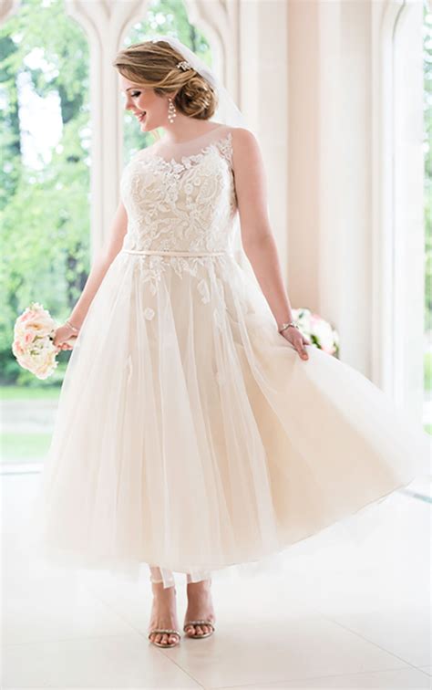 Plus Size Tea Length Tulle Wedding Dress Stella York