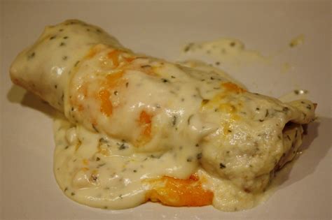 I am looking for a recipe for pancho's mexican buffet restaurant. SOUR CREAM CHICKEN ENCHILADAS RECIPE - Recipes Cooker