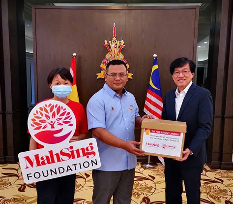 Mah Sing Group donates 30,000 face masks to Selangor - BusinessToday