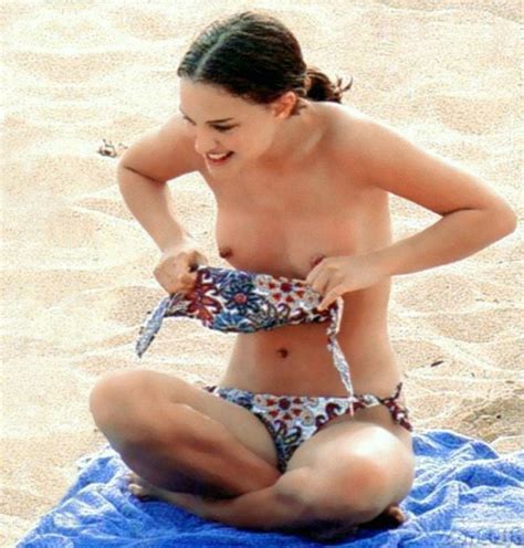 Natalie Portman Nude Tits And Nipples Caught On The Beach Hot Nude Hot Sex Picture