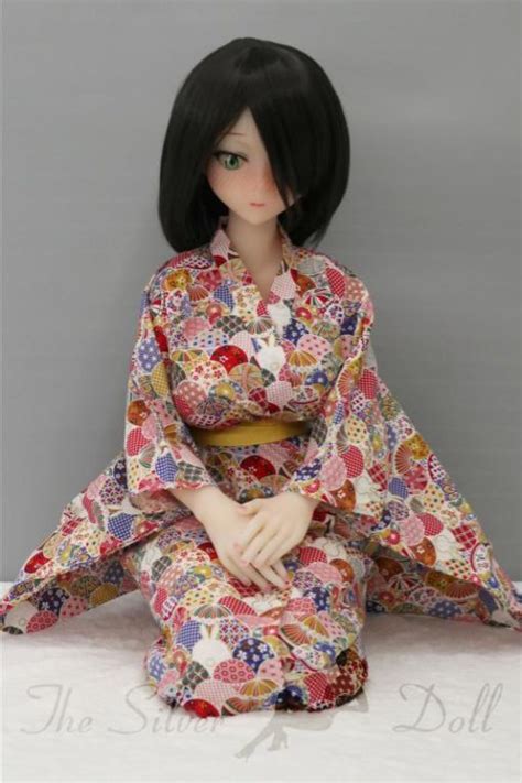 Irokebijin 90cm F Cup Akane Brunette In Kimono The Silver Doll