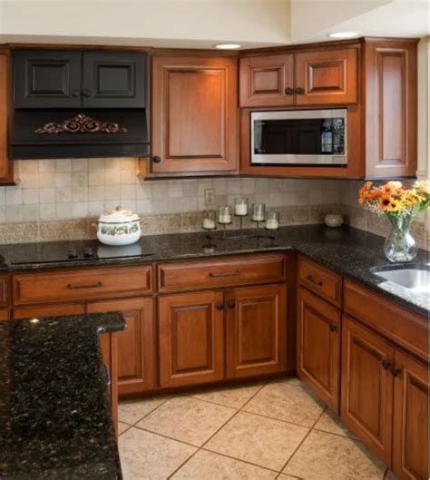 Elegant Kitchen Light Cabinets With Dark Countertops 51 In 2020 New Kitchen