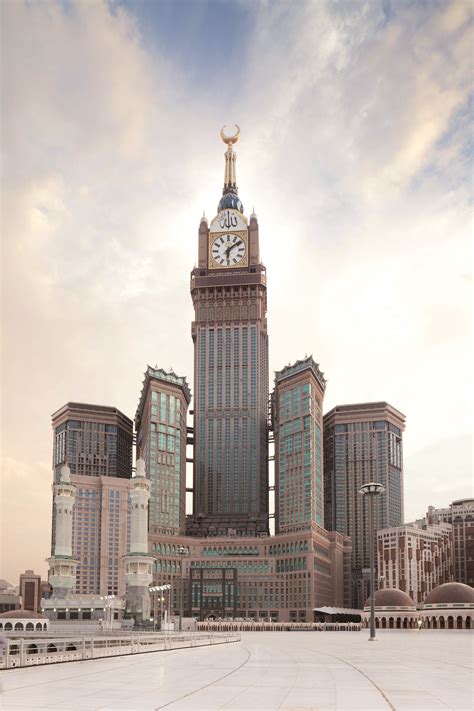 Completed Makkah Royal Hotel Clock Tower In Saudi Arabia Makkah Tower