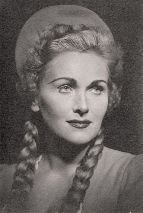 Elisabeth Schwarzkopf 1951 Elisabeth Schwarzkopf Opera Singers Singer