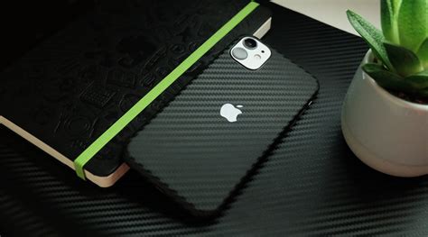 Apple Iphone 11 Carbon Fibre Skin Black Ultra Skins