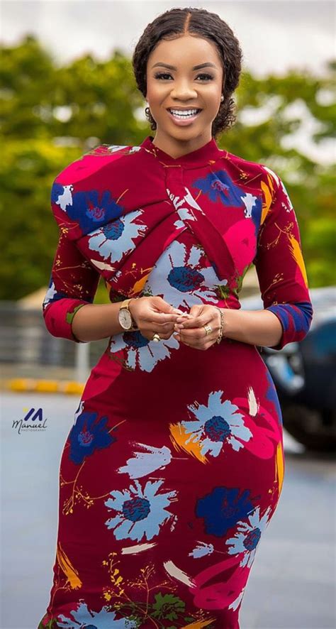 How To Look Classy Like Serwaa Amihere Outfits In Latest