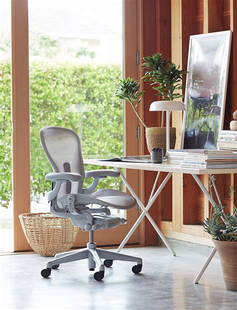 Herman Miller Aeron Chair Small A Graphite Living Edge