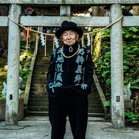 84 year old japanese grandpa lets grandson dress him and now he s an instagram model timeless