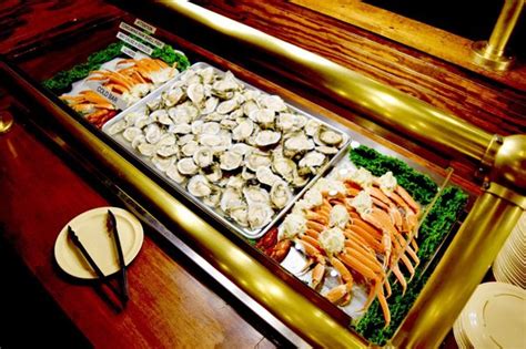 PIRATES TABLE CALABASH SEAFOOD BUFFET 181 Photos 210 Reviews