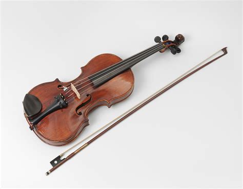 Violine Mit 2 Bogen Schuler Auktionen Zürich