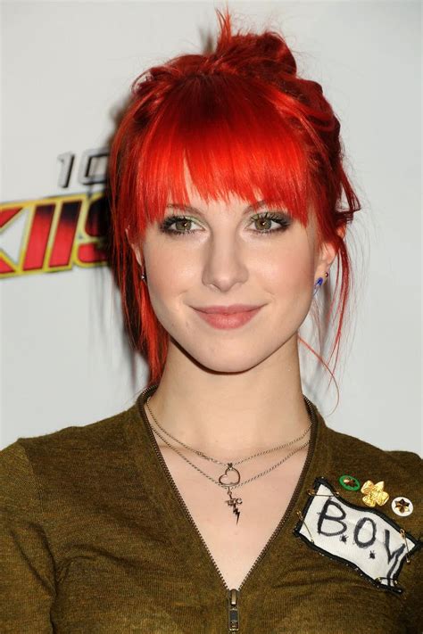 Hayley Williams Height Age Bio Weight Body Measurements Net Worth