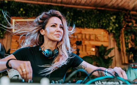 Deborah De Luca Releases Waiting For You On Her Very Own Solamente