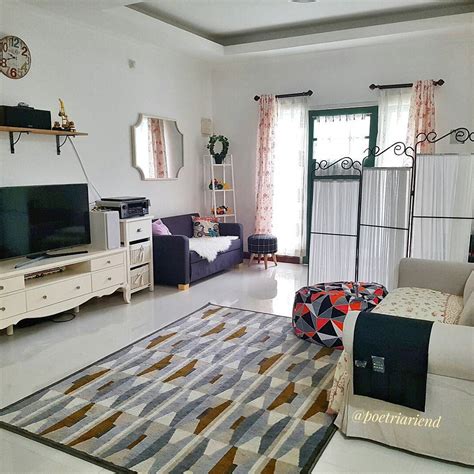 Di sini kamar tidur juga terhubung secara visual dengan ruangan lainnya. 30 Desain Interior Ruang Tamu Minimalis Modern Terbaru ...