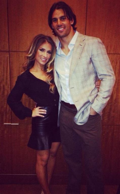 Shorty From Eric Decker And Jessie James Decker Are The Hottest Couple