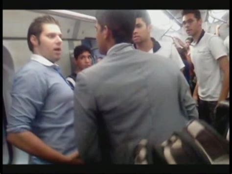 Homens Brigam No Metrô De Brasília Por Causa De Assento Distrito