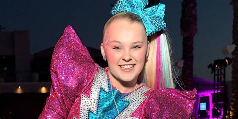 Jojo Siwa Responds To Backlash About The Inappropriate Questions In