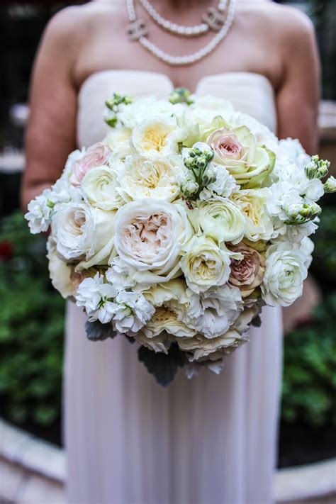Check spelling or type a new query. Lush round bridal bouquet filled with white O'hara garden ...