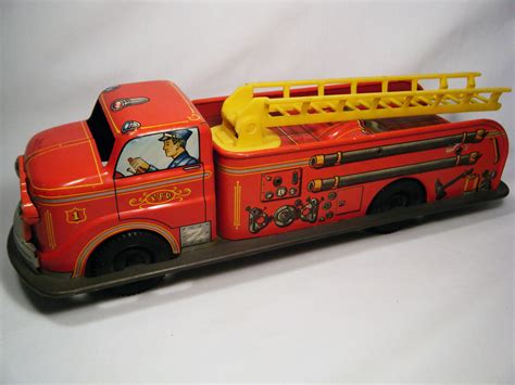 Marx Tin Litho Friction Fire Truck Fire Trucks Toy Boxes Vintage