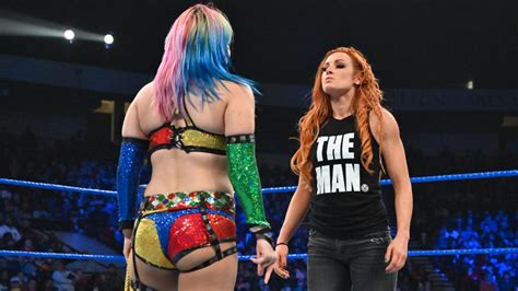 wwe s becky lynch reflects on one year as the man sports illustrated