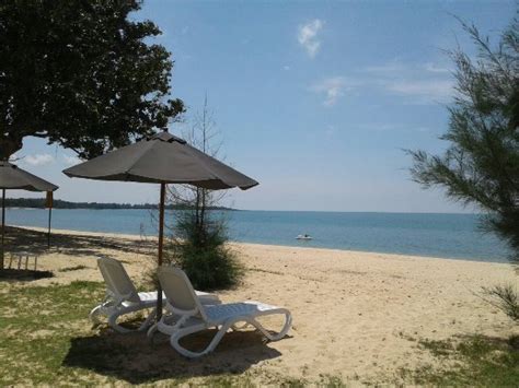 View 17 photos and read 544 reviews. Desaru Tunamaya Beach & Spa Resort - Picture of Tunamaya ...